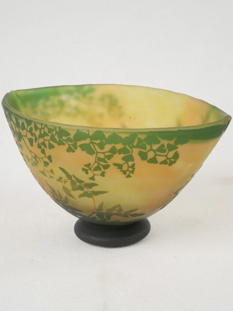 Early 20th Century Art Nouveau Daum Nancy Cameo Glass Bowl w/ ginkgo biloba5"