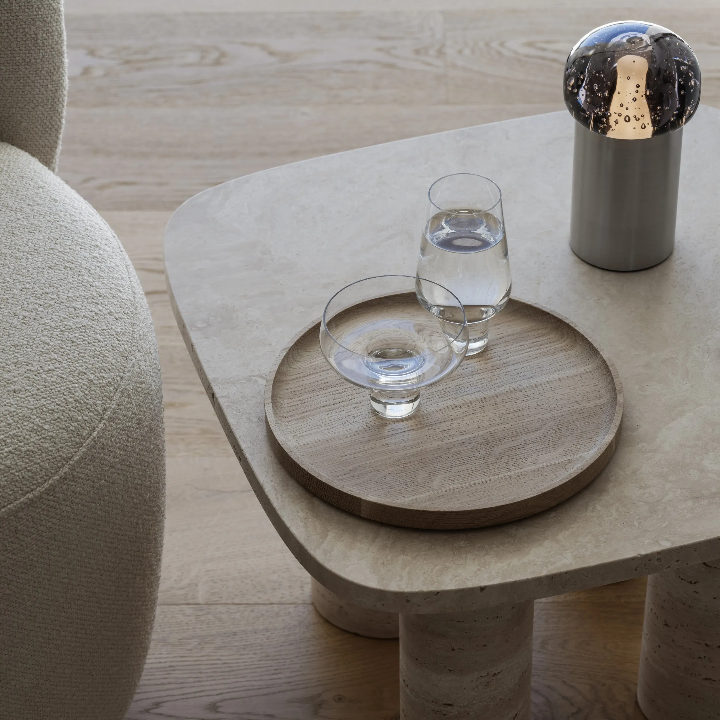 OKU Oak Round Tray - Natural