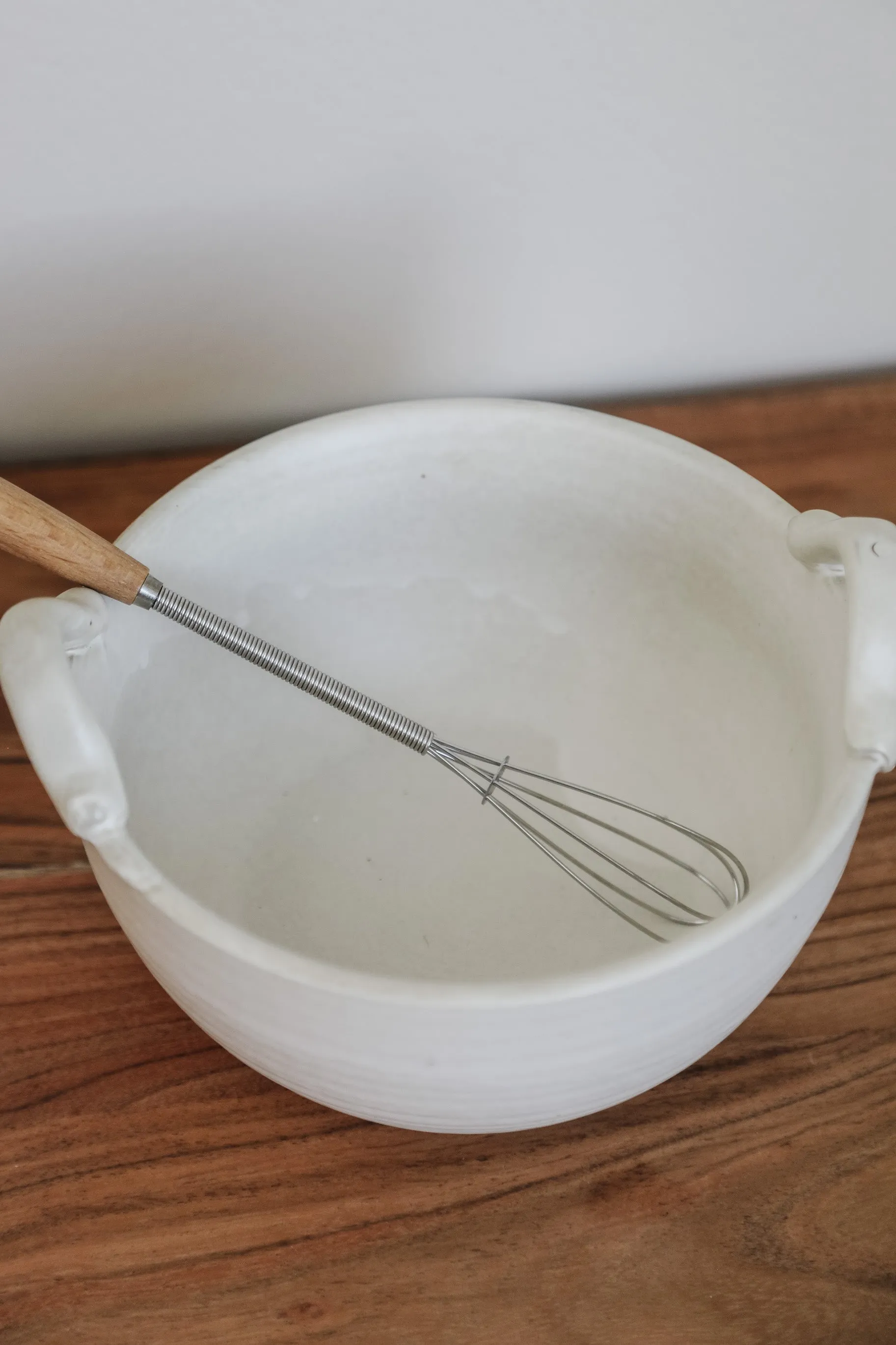 Stoneware Bowl & Whisk